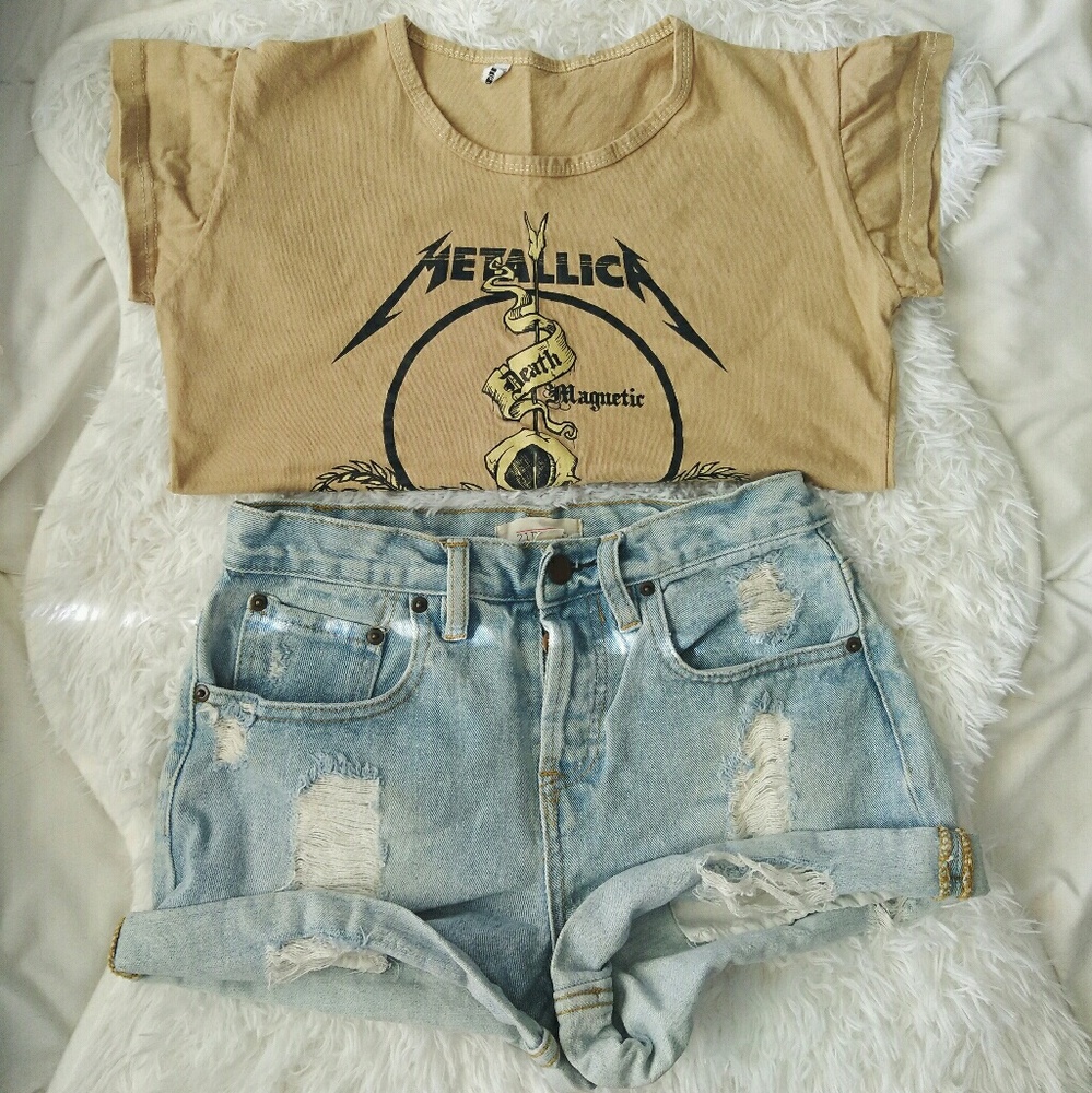 💀metallica band tee